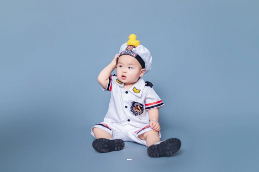 广州借卵试管代怀包男孩宝宝有点低烧怎么办